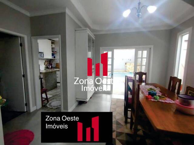#228 - Casa para Locação em Cotia - SP - 2
